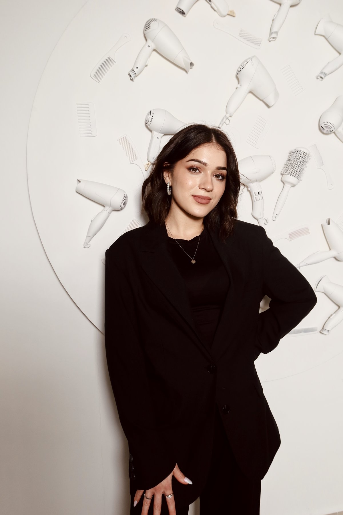Timea – hairdresser at vlaska